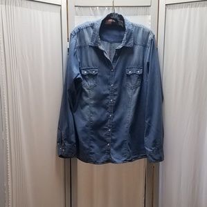 Faded Glory denim snap front shirt